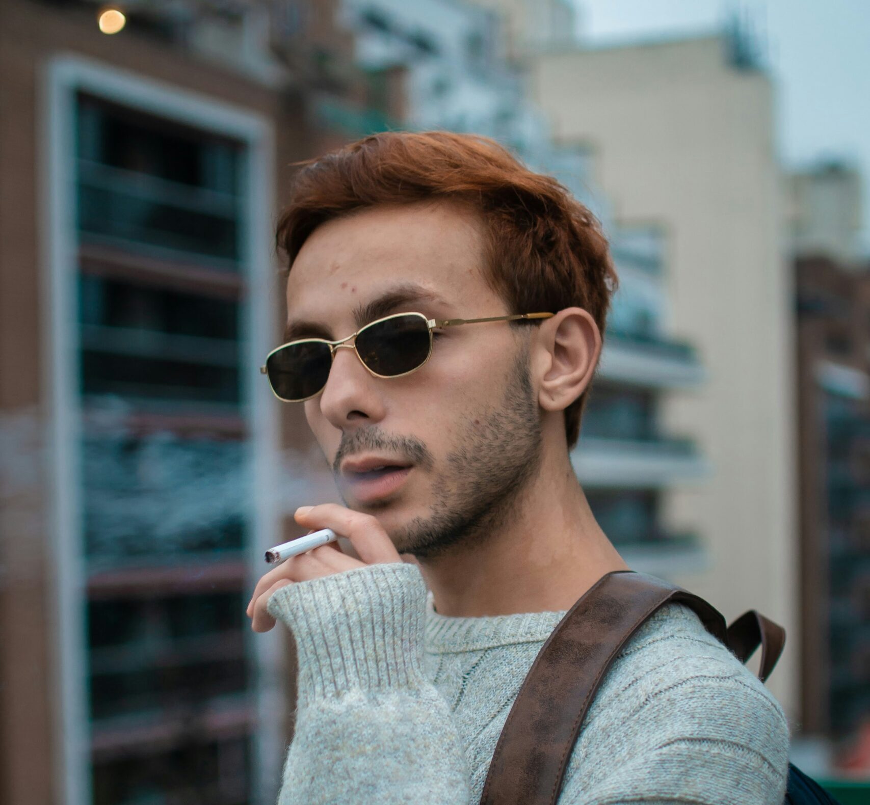 Rauchfrei bleiben wenn Partner weiter raucht: So bleibst du stabil (ohne Streit) – Grenzen & Sätze