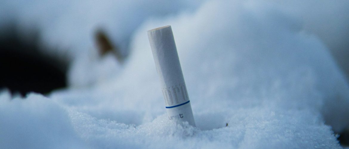 Person entscheidet sich, mit dem Rauchen aufzuhören